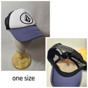 VOLCOM ball cap- One size